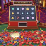 A full row of crowns on the reels
